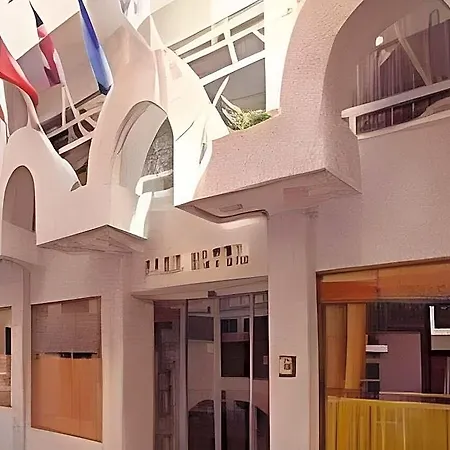 Courtyard Hotel