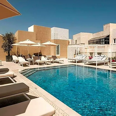 Courtyard Hotel