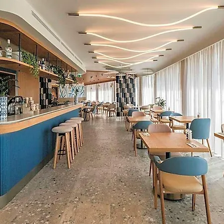 Hotel Courtyard Sliema